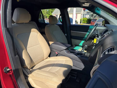 2017 Ford Explorer