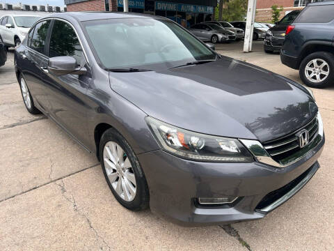 2013 Honda Accord for sale at Divine Auto Sales LLC in Omaha NE