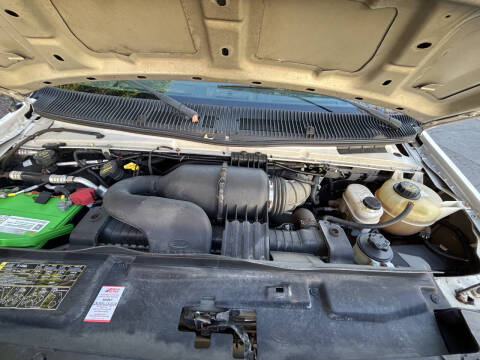 2011 Ford E-Series E-350 SD