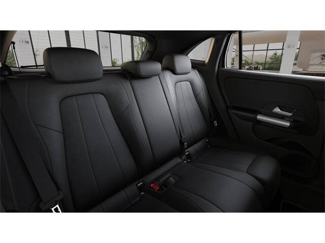 2025 Mercedes-Benz GLA GLA 250 4MATIC