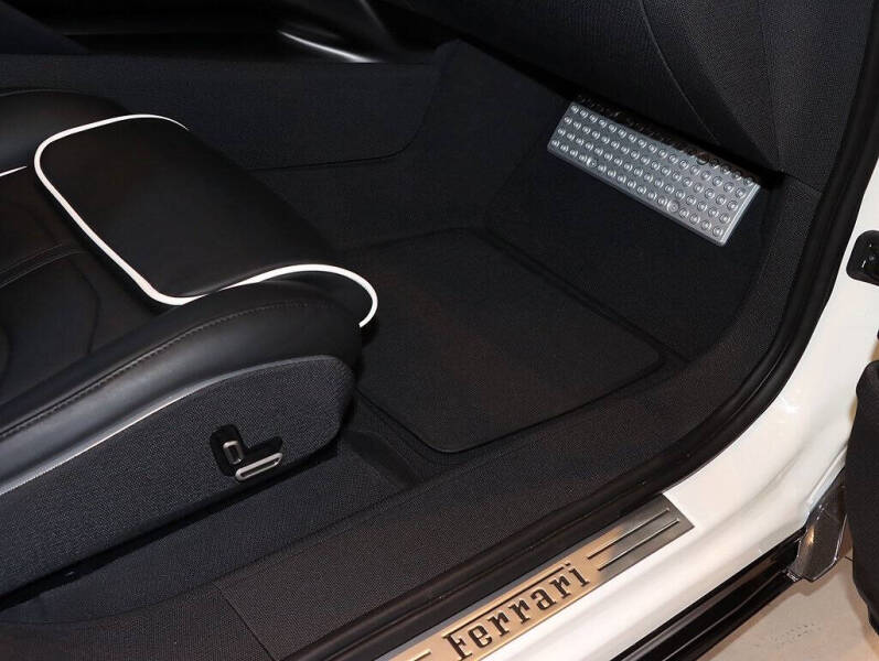 2024 Ferrari Purosangue