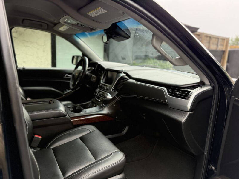 2020 Chevrolet Suburban LT