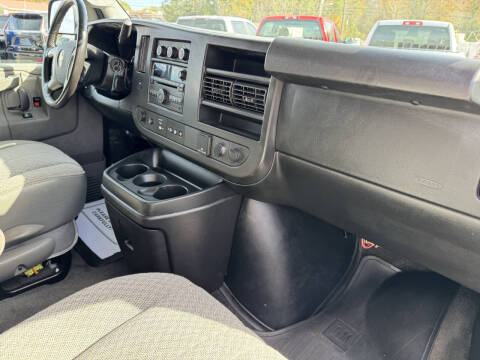 2017 Chevrolet Express LT 3500