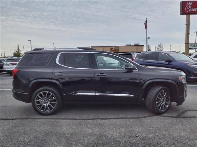 Used 2022 GMC Acadia Denali with VIN 1GKKNXLS2NZ162381 for sale in Bourbonnais, IL