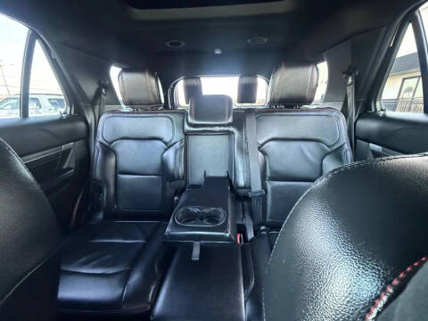 2017 Ford Explorer Sport