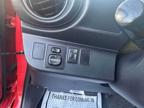 2014 Toyota Prius c Two