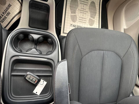 2017 Chrysler Pacifica Touring Plus