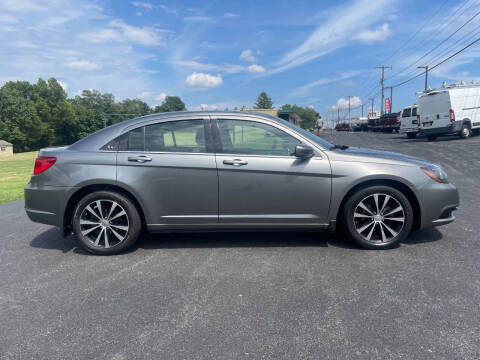 2013 Chrysler 200 for sale at Harlan Motors in Parkesburg PA