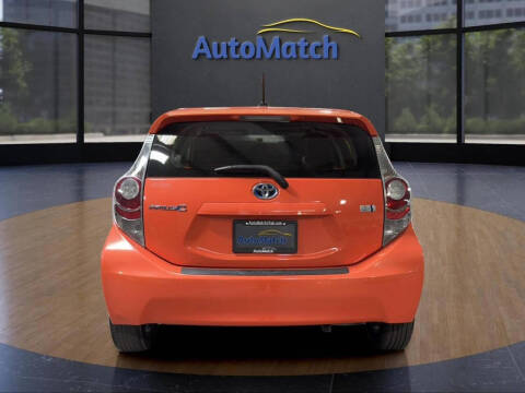 2013 Toyota Prius c Three