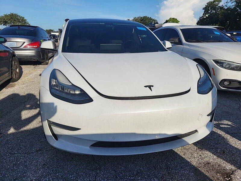 2019 Tesla Model 3 Mid Range