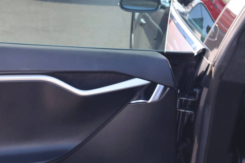 2017 Tesla Model S