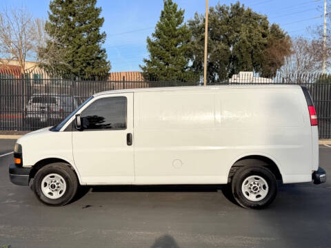 2014 GMC Savana 2500