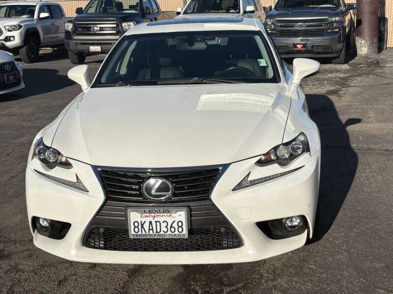 2016 Lexus IS 200t