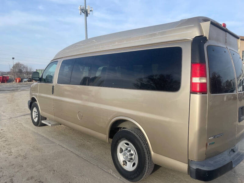 2010 Chevrolet Express LS 3500