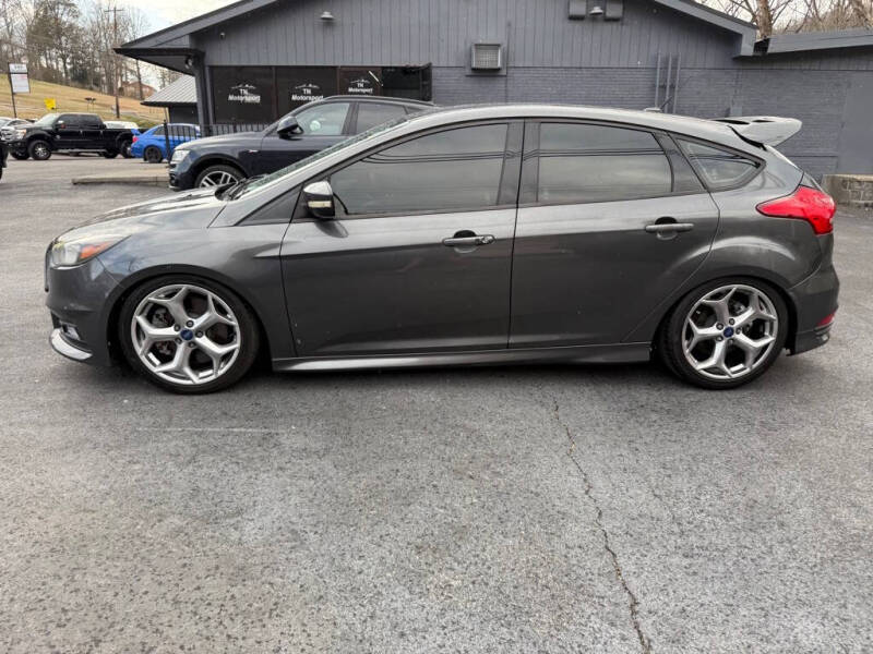 2017 Ford Focus ST