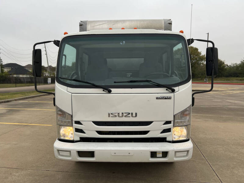 2018 Isuzu NPR