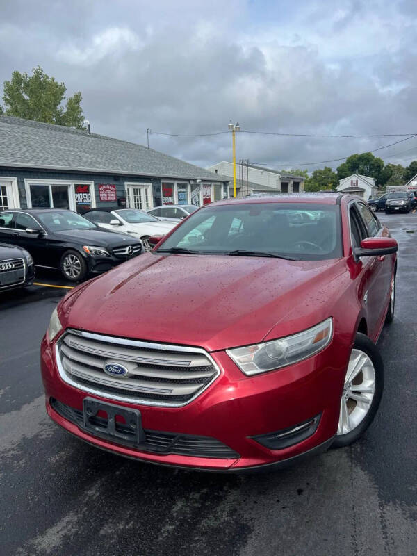 2014 Ford Taurus SEL