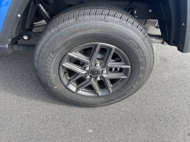 2024 Jeep Gladiator Sport S