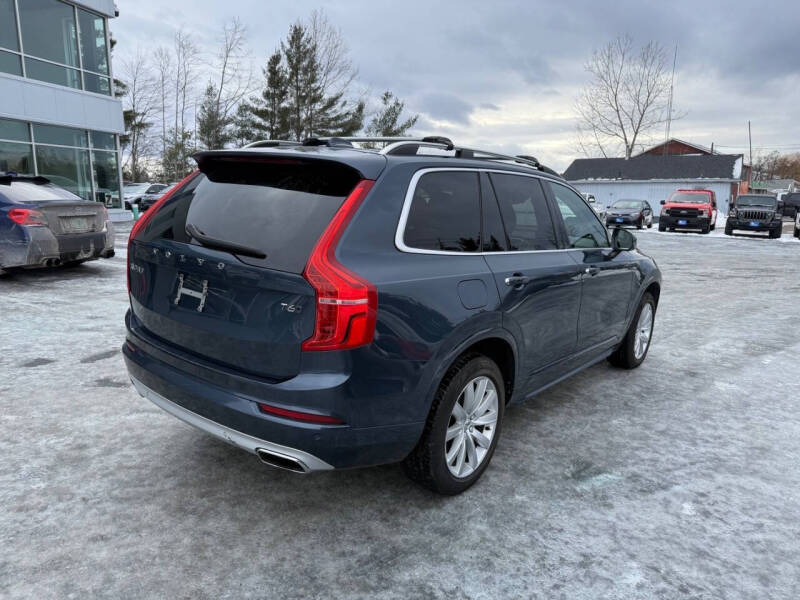 2018 Volvo XC90 T6 Momentum