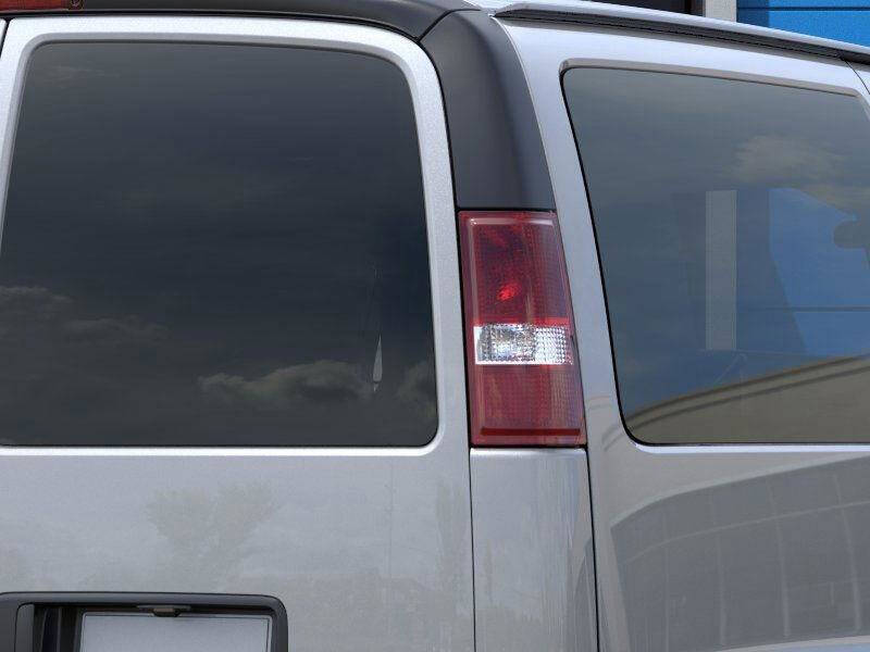 2025 Chevrolet Express 2500