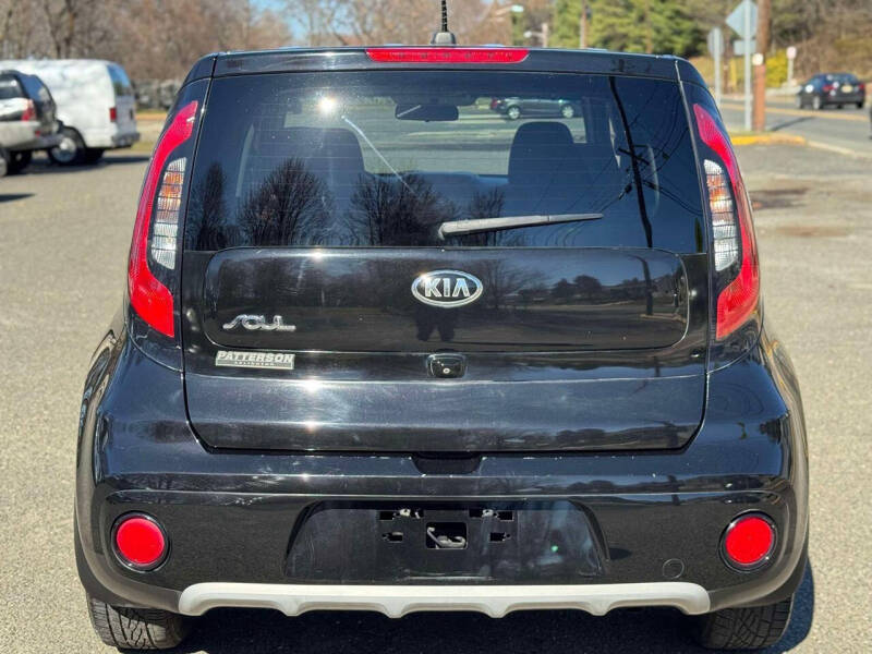 2019 Kia Soul +