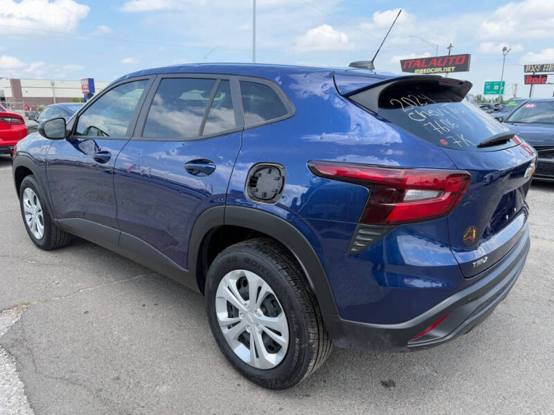 2024 Chevrolet Trax LS