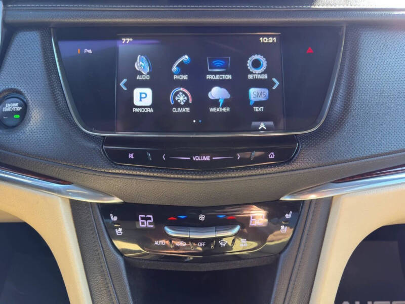 2017 Cadillac XT5 Premium Luxury