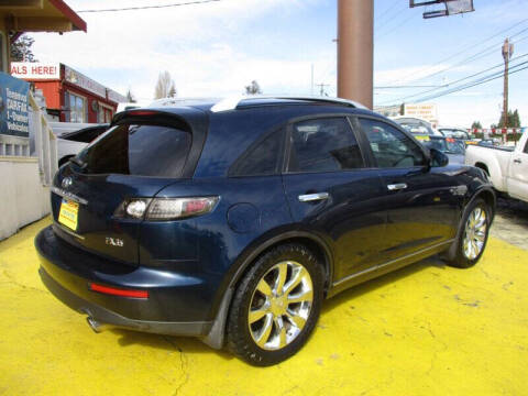 2005 Infiniti FX35