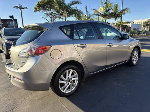 2013 Mazda MAZDA3 i Touring