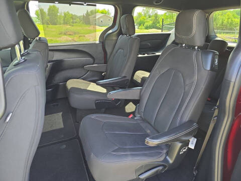 2020 Chrysler Pacifica Touring