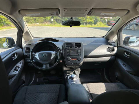 2015 Nissan LEAF S
