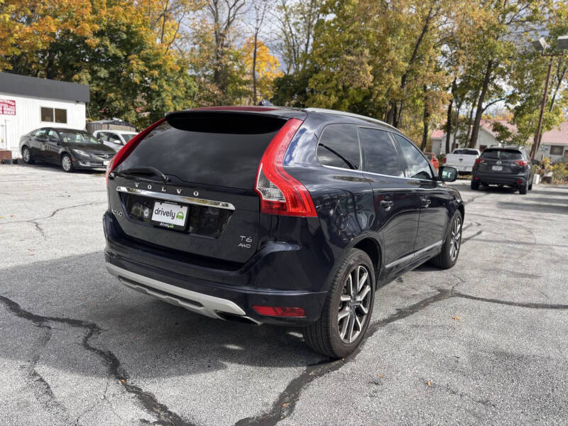 2017 Volvo XC60 T6 Dynamic
