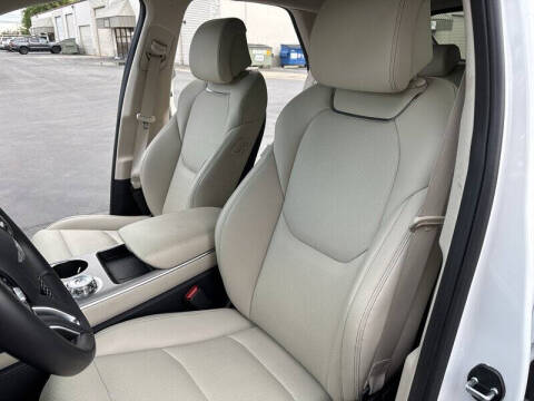 2026 Genesis GV70