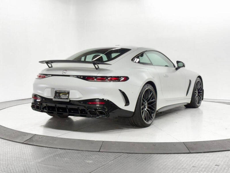 2024 Mercedes-Benz AMG GT 63