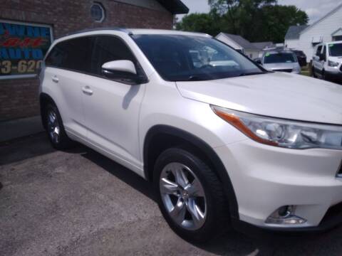 2015 Toyota Highlander for sale at Towne East Auto in Middletown OH