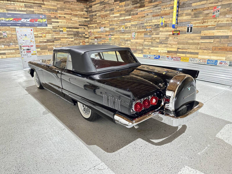 1960 Ford Thunderbird