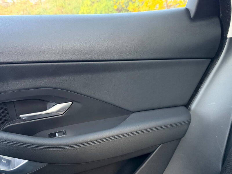 2018 Jaguar E-PACE P250 SE