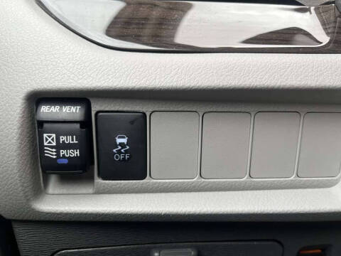 2019 Toyota Sienna XLE 8-Passenger