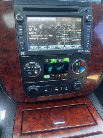 2012 Chevrolet Suburban LTZ