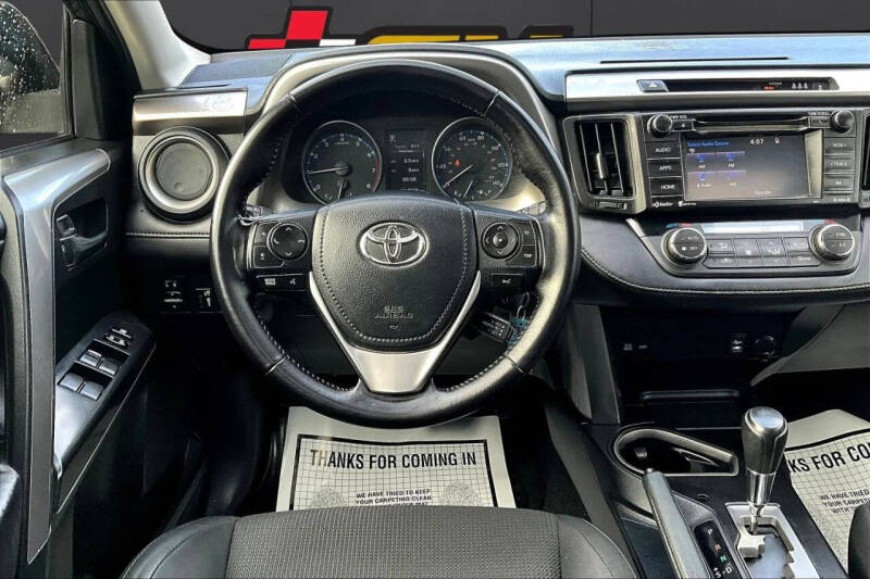 2017 Toyota RAV4 XLE