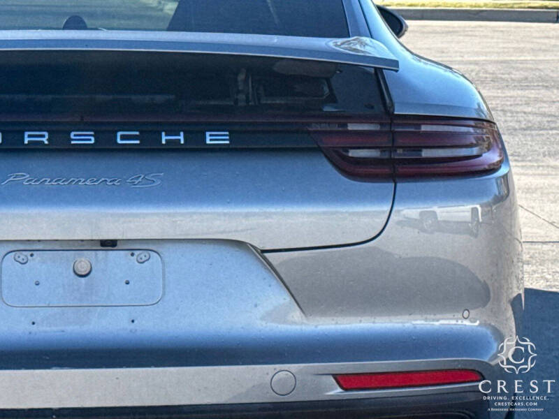 2017 Porsche Panamera 4S