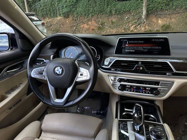 2017 BMW 7 Series 740i