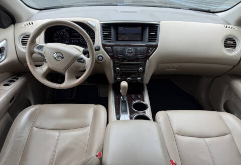 2014 Nissan Pathfinder Platinum