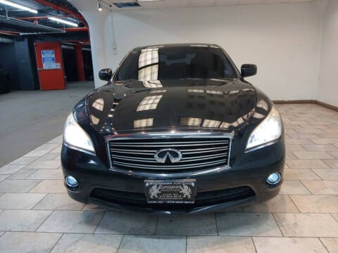 2014 Infiniti Q70 3.7