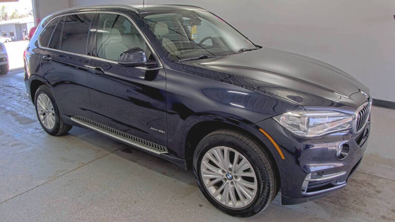 2016 BMW X5 xDrive35i's photo