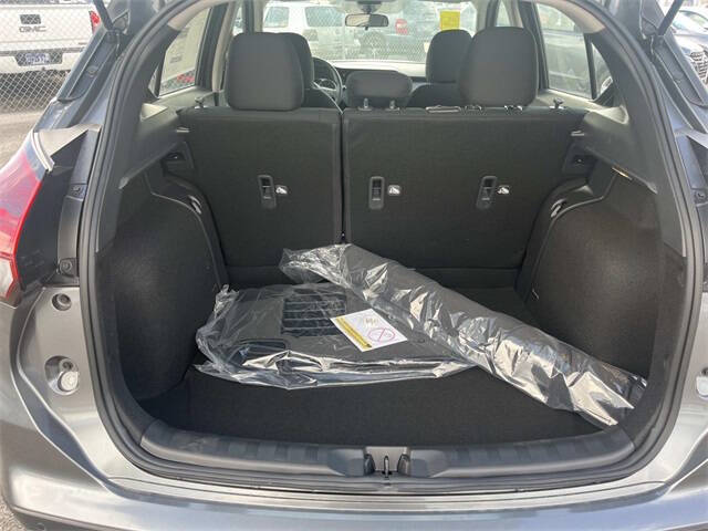 2025 Nissan Kicks Play S