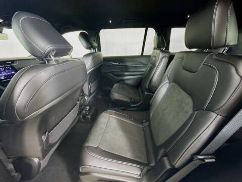 2025 Jeep Grand Cherokee L Altitude