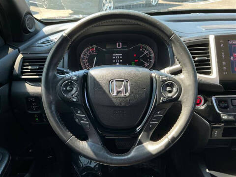 2017 Honda Ridgeline Black Edition