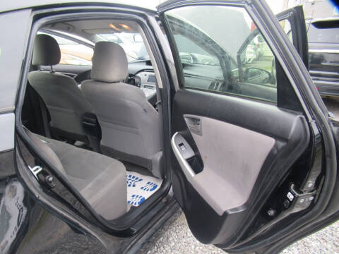 2014 Toyota Prius Two