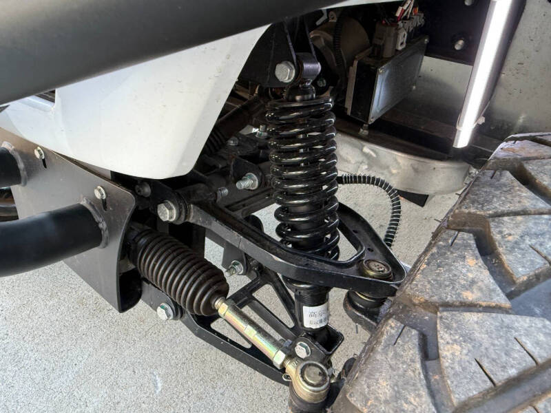 2024 Skye Performance Bolt Series XL